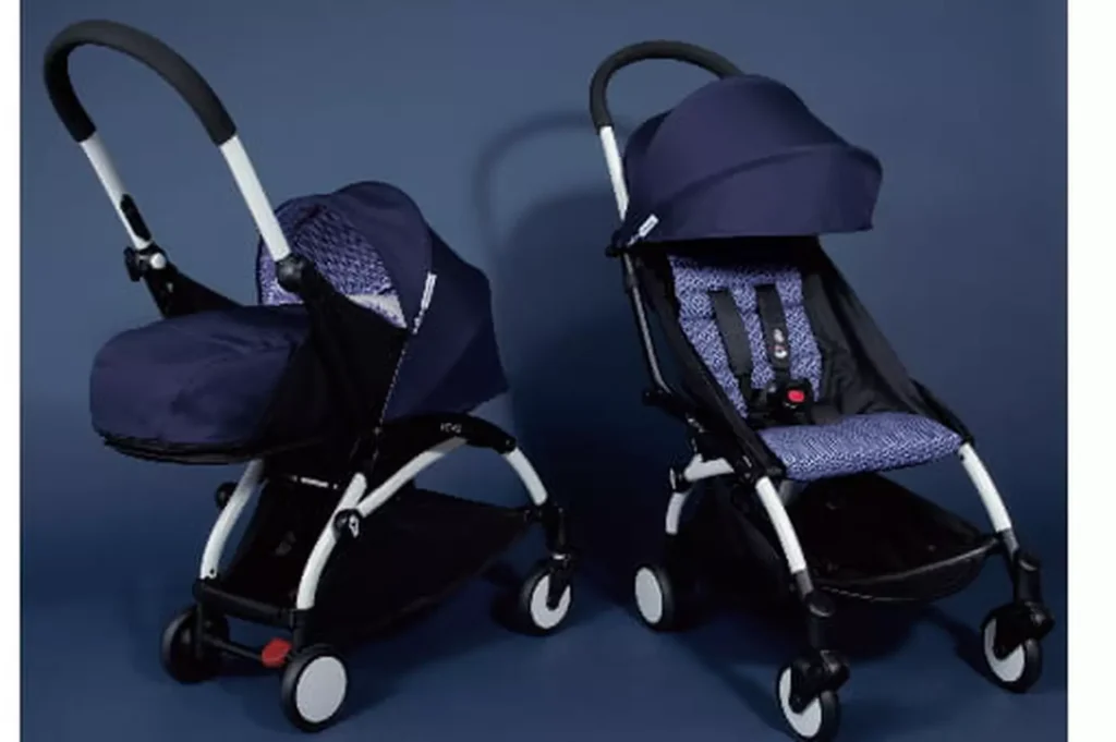 Passeggiatore neonato di YOYO Babyzen e 6+ Air France Pack